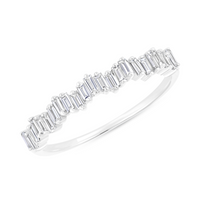 Omnipresent Ring with Lab Diamond