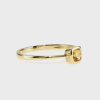 Simple Green Garnet Ring
