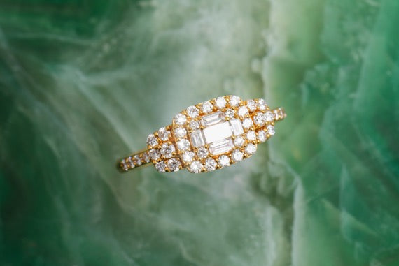 Spectacle Diamond Ring